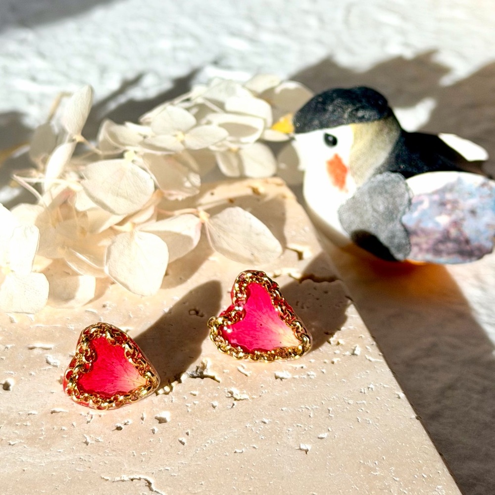 Handmade Gold-Trim Pink Heart Stud Earrings - made from real rose petals